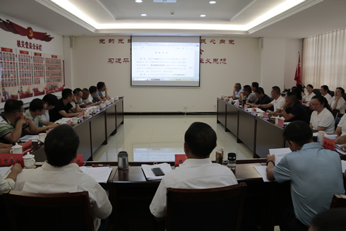 《临沧市爱国卫生工作条例（草案）》论证会议召开